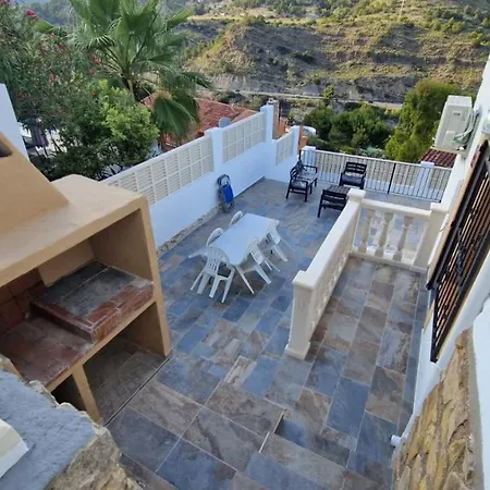 Maryvilla Zohra * Calpe