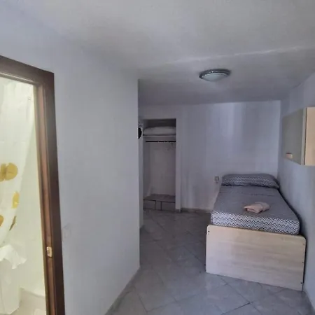 Maryvilla Zohra Calp