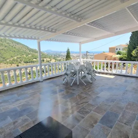 Maryvilla Zohra * Calpe
